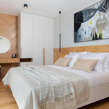Moderne Entierement Equipee Appartement *