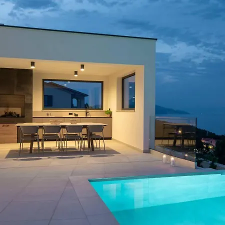 Moderne Entierement Equipee Appartement Porto-Vecchio (Corsica)